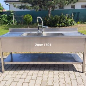 Ipari rozsdamentes mosogató csepegtetővel – 2mm170